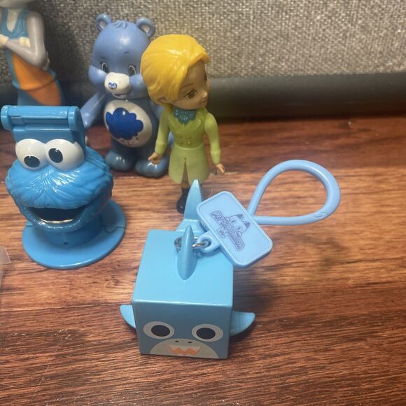 Random Mixed Toy Lot - Picture 4 of 6